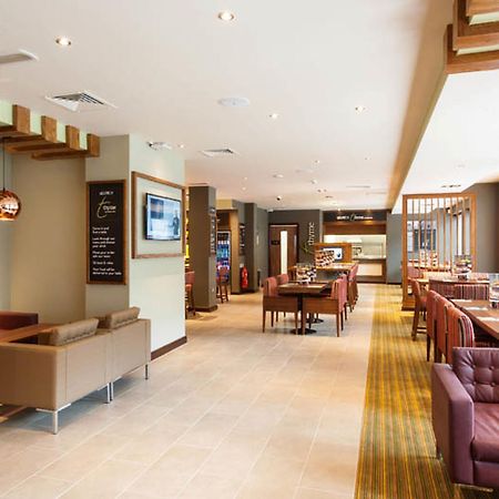 Premier Inn London Hackney Eksteriør billede