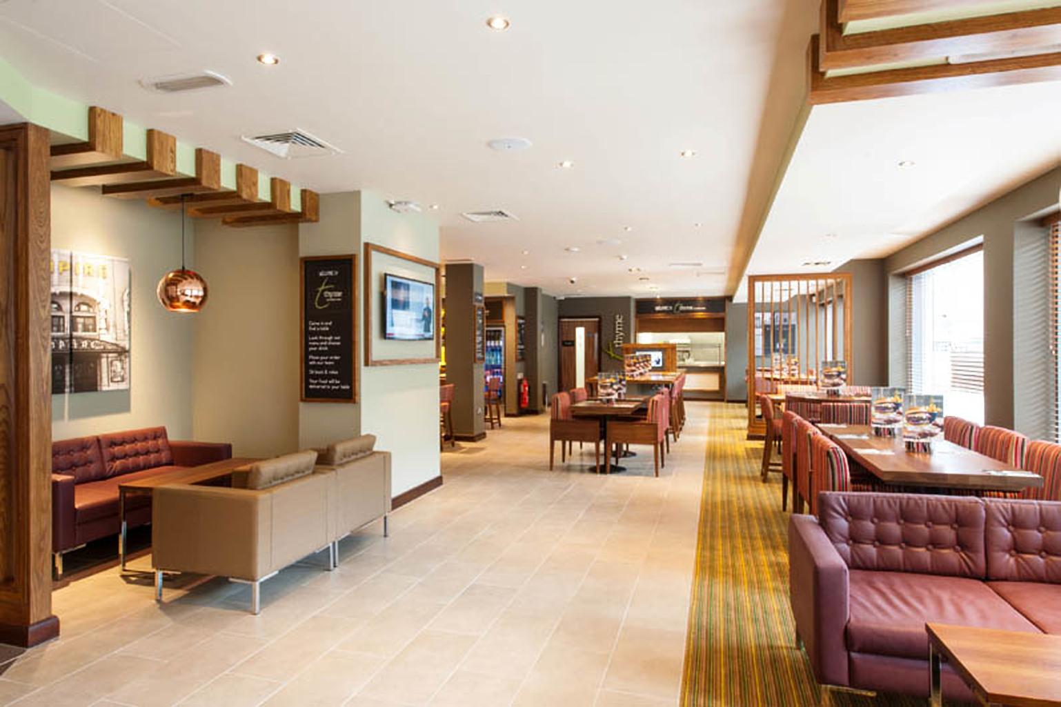 Premier Inn London Hackney Eksteriør billede