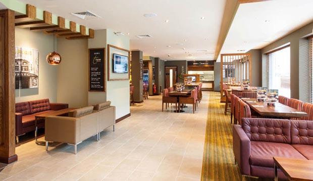 Premier Inn London Hackney Eksteriør billede